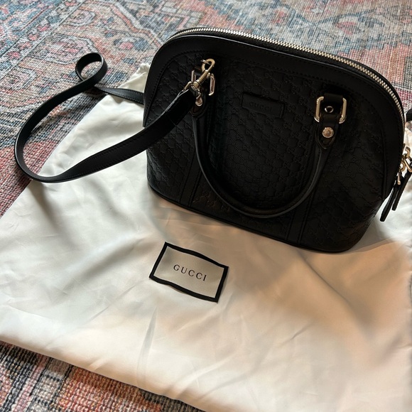 Gucci Crossbody - Picture 3 of 5